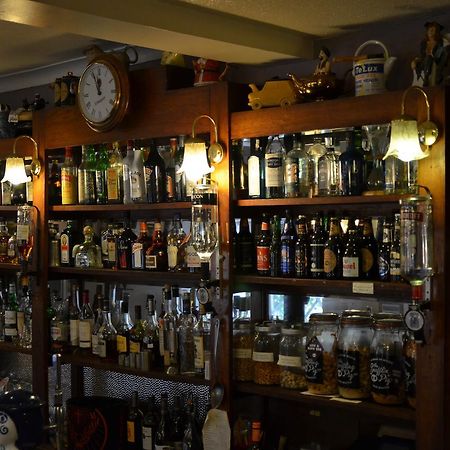 The Clytha Arms Otel Abergavenny Dış mekan fotoğraf
