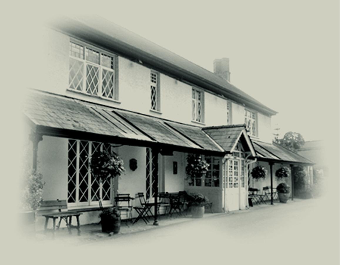 The Clytha Arms Otel Abergavenny Dış mekan fotoğraf
