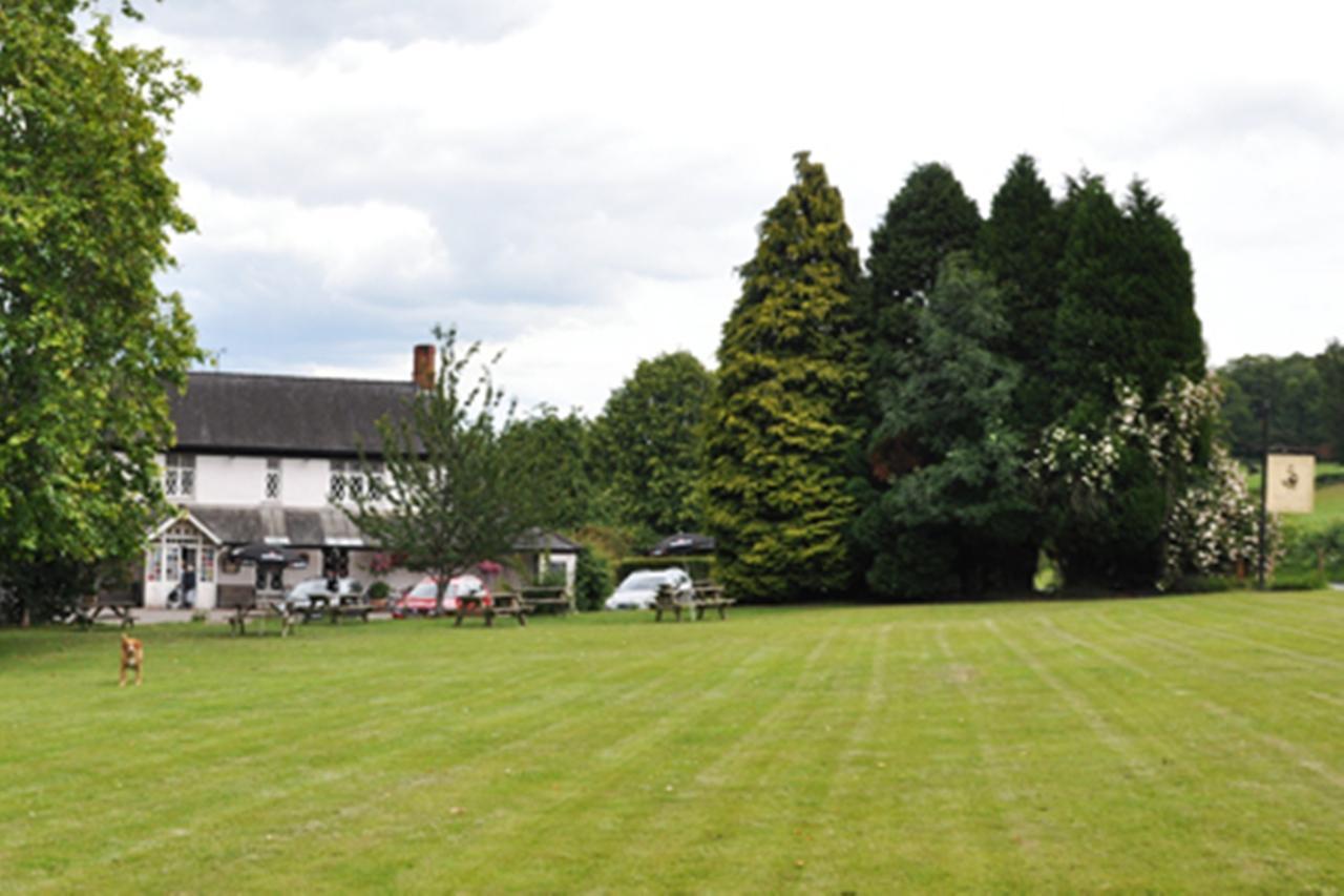 The Clytha Arms Otel Abergavenny Dış mekan fotoğraf